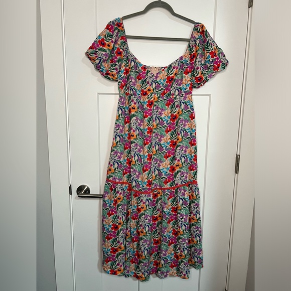 Lost + Wander All Summer Long Floral Tiered Dress Midi - Picture 5 of 9